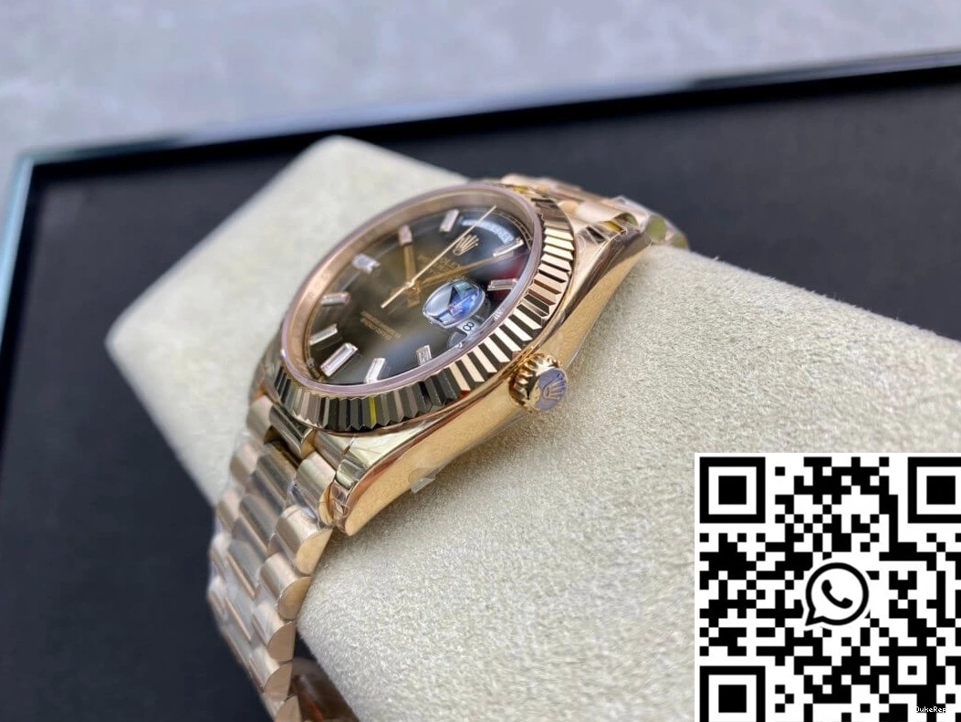 Rose Rolex EW V2 Day Factory Date Gold 228238a 0117